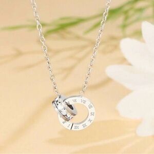 BUNDLE Silver & Gold Filled Roman Numeral /LV look beautiful necklaces 😍 NEW